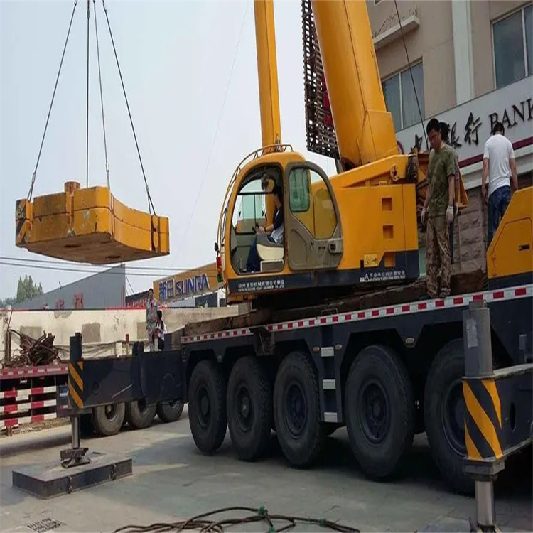 德保当地吊车出租|机器吊装|75吨|工厂搬迁服务